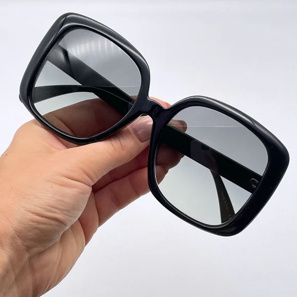 BRAND NEW GUCCI GG0714SA 001 Square Women Sunglasses - Picture 5 of 13